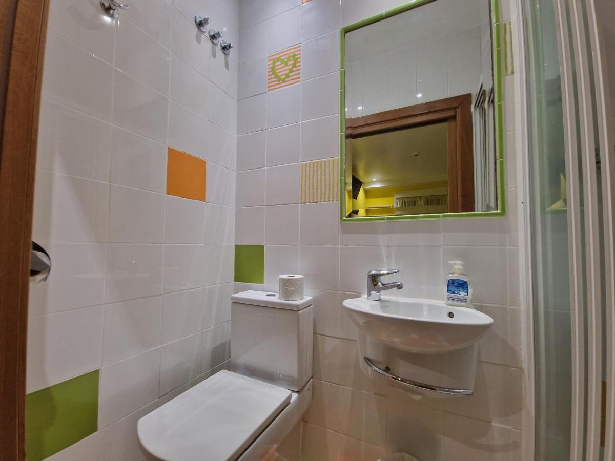 Pension Izar Bat Guesthouse Saint-Sébastien Extérieur photo